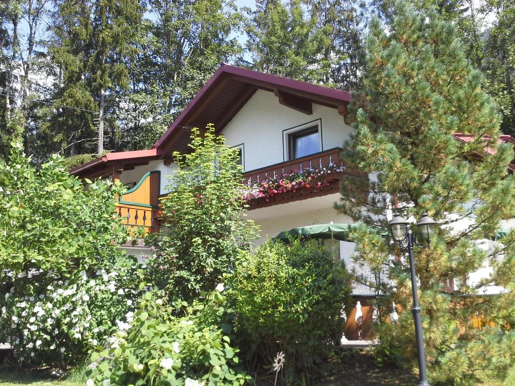 Waldhaus Apartment Hinterstoder Bagian luar foto